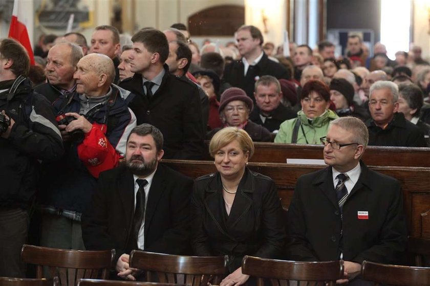 Kaczyński poruszony. Nie był w stanie przemawiać?