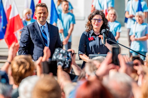 Rafał Trzaskowski i Aleksandra Dulkiewicz podczas wiecu w rocznicę wyborów czerwcowych, Gdańsk, 4 czerwca 2020 r.