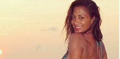 Nicole Scherzinger bez makijażu kusi na plaży