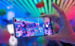 Gauss - sztuczna inteligencja Samsunga. Zadebiutuje na tych smartfonach