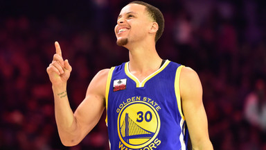NBA: Stephen Curry i LeBron James w pierwszej piątce sezonu z kompletem głosów