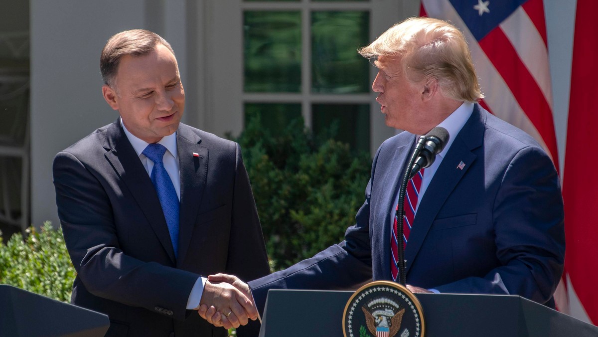 Podczas wizyty prezydenta USA Donalda Trumpa możliwe jest podpisanie memorandum dot. bezpieczeństwa wojskowego, które będzie ukonkretnieniem deklaracji podpisanej w czerwcu w Waszyngtonie; dokument czeka na akceptację prezydentów - powiedział szef gabinetu prezydenta Krzysztof Szczerski.