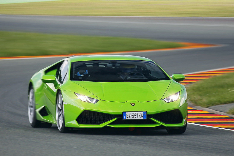 Miejsce 2: Lamborghini Huracan LP610-4