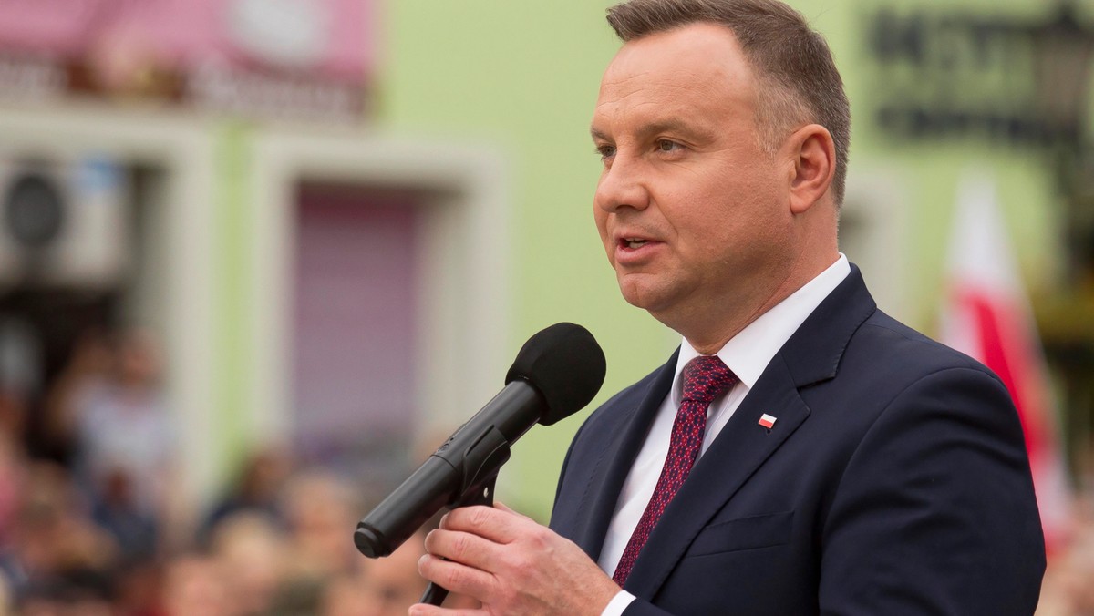 Andrzej Duda na zdradził jeden z zespołów, które lubi słuchać. Okazuje się, że prezydent jest fanem Starego Dobrego Małżeństwa. 