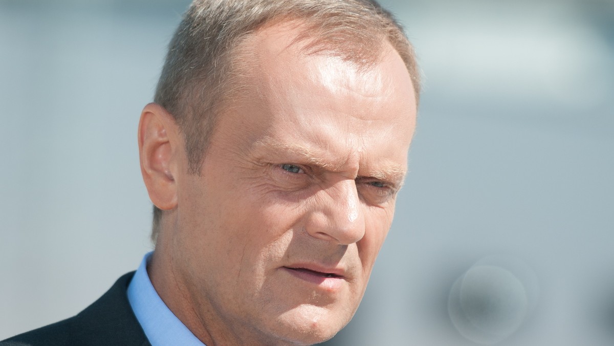 Do wtorku członkowie PO mogą przez internet głosować na szefa partii. Dziś, właśnie w ten sposób, ma oddać głos premier. Donald Tusk i jego konkurent w partyjnych wyborach Jarosław Gowin prowadzą kampanię spotykając się z lokalnymi działaczami i polemizują poprzez media.