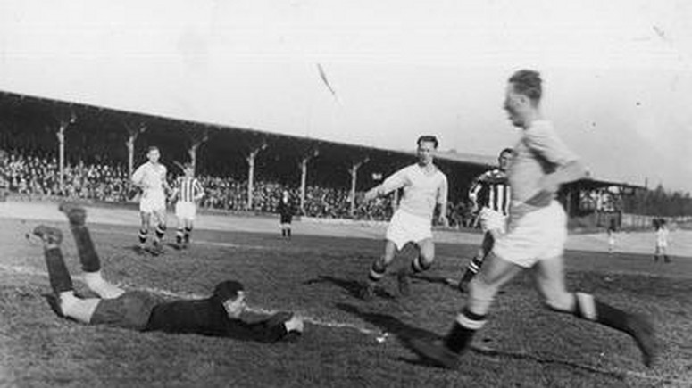 PKO Ekstraklasa: Jak w 1927 roku powstała Liga Piłki Nożnej - PKO  Ekstraklasa