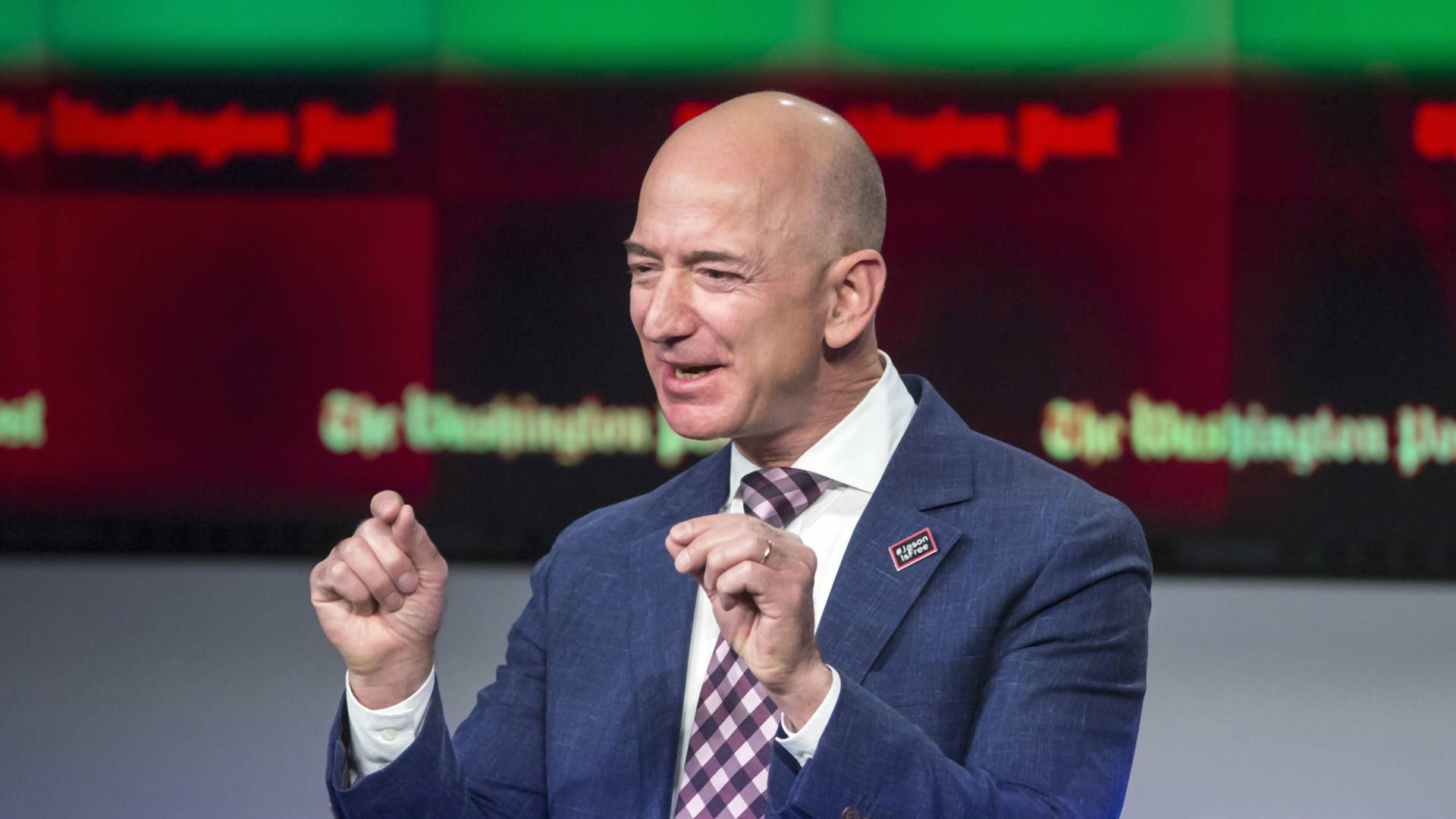 Jeff Bezos plánuje rozdať miliardy, poputujú na pomoc v boji proti klimatickým zmenám