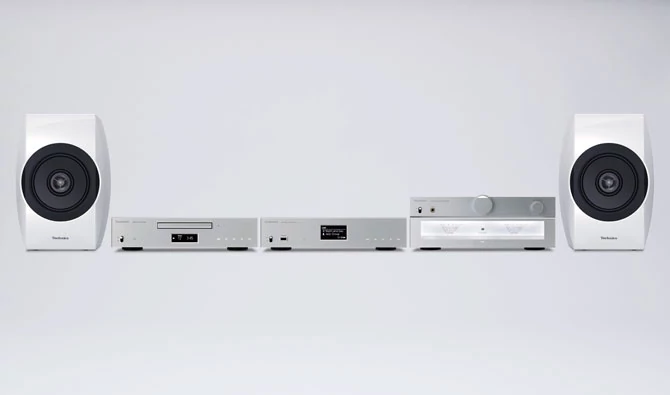 Technics C700