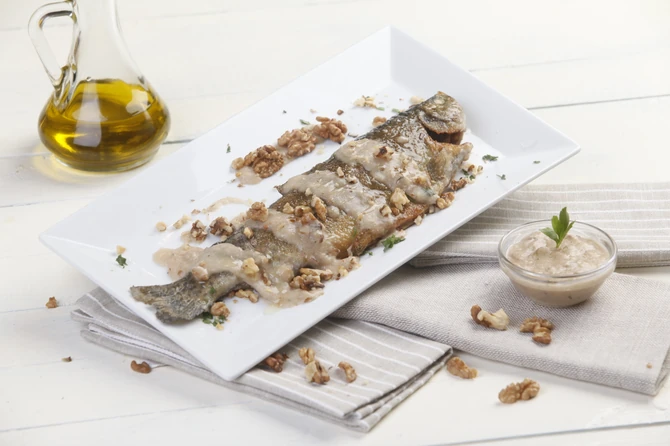 Pastrmka u sosu od oraha