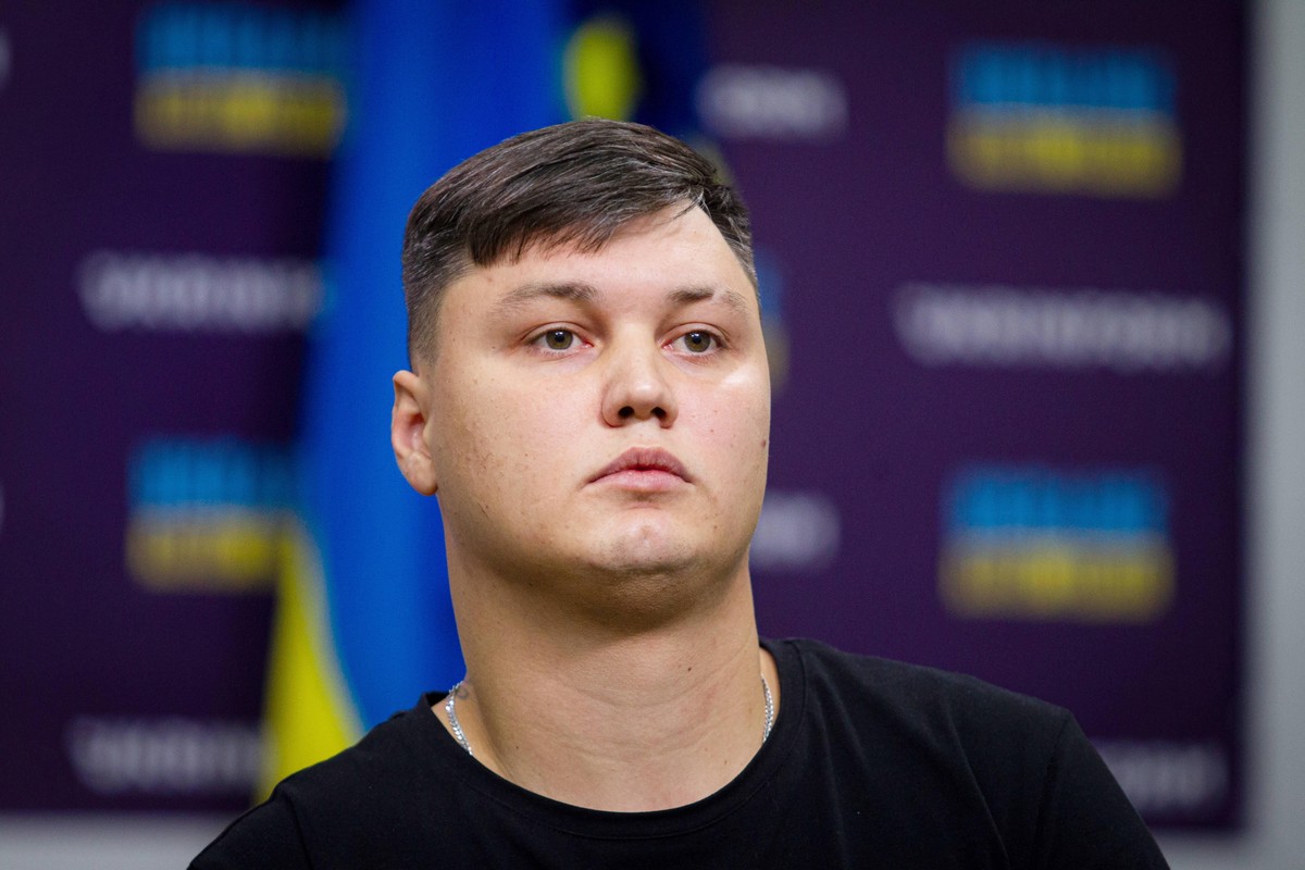 Maksim Kuzminow
