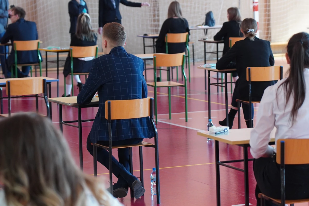 Szaleństwo z korepetycjami sięgnęło zenitu. Rodzice maturzystów płacą 4 tys. miesięcznie