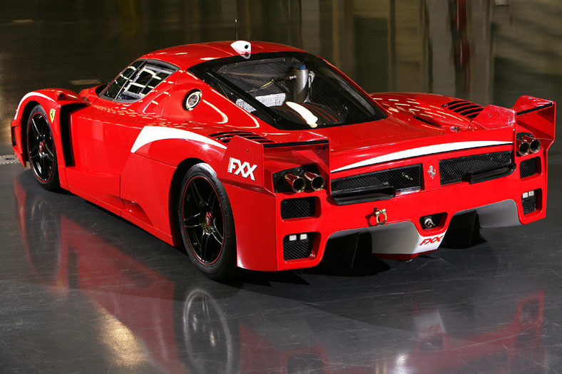 Ferrari FXX Evoluzione: jazdy testowe będą kontynuowane przez dwa lata
