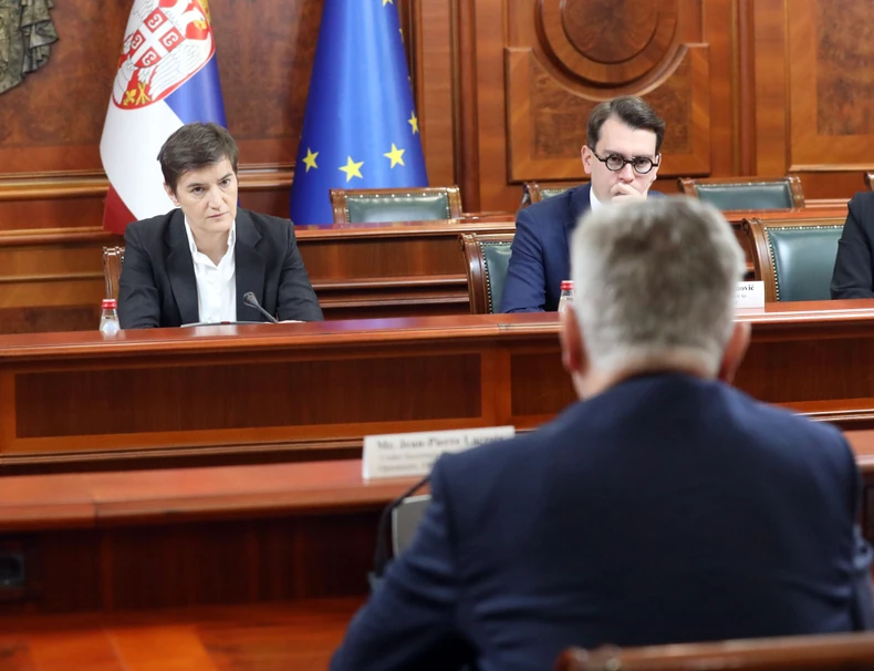 Ana Brnabić sa Žan-Pjerom Lakroom i Karolin Zijade