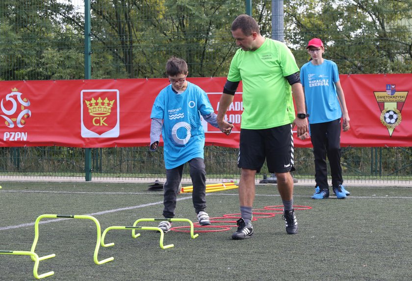 Polski klub i trener nagrodzeni przez UEFA