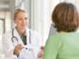 Prywatna służba zdrowia ma się świetnie. Polacy coraz częściej płacą za badania