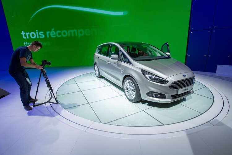Ford s-max