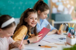 400 zł na dziecko do 24. roku życia. kiedy wystąpić z wnioskiem w 2026 roku?