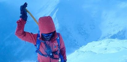 Niemiec wyruszył w weekend na Śnieżkę i przepadł. Trwa akcja GOPR