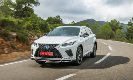 Lexus RX350 ホワイト LEXUS RX RX 350 AL20 F Sport 3.5 277KM 204KW [3456cm3