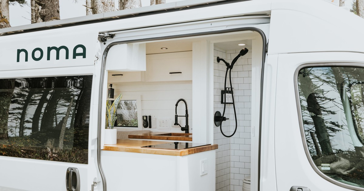 Two Seattle friends who never even tried 'van life' made $320,000 last ...
