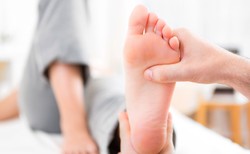 Uzdrawiający nacisk: Jak działa refleksologia?