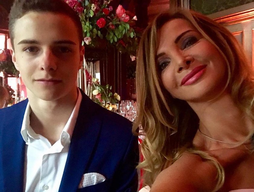 Adam Zdrójkowski wyjechał z Gąsiewską. Mama zrobiła mu obciach w sieci!