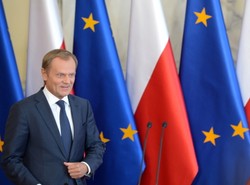 Rozmowa o aferze taśmowej. Tusk spotka się dziś z Piechocińskim