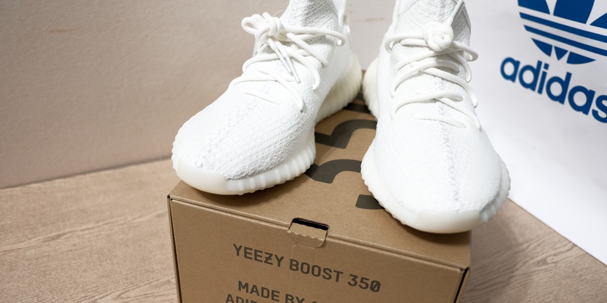 Adidas znów będzie sprzedawać produkty Yeezy