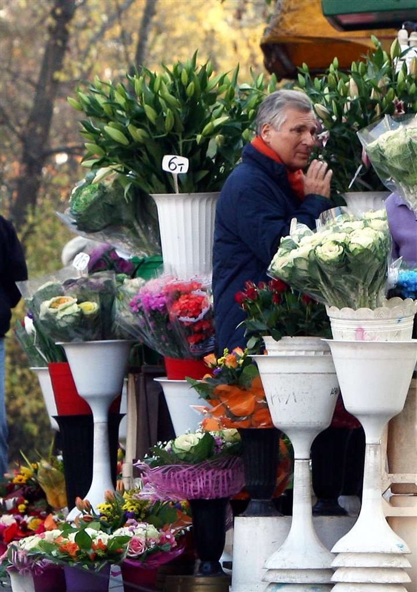 Kwaśniewski inaczej niż Wałęsa. Dba o żonę