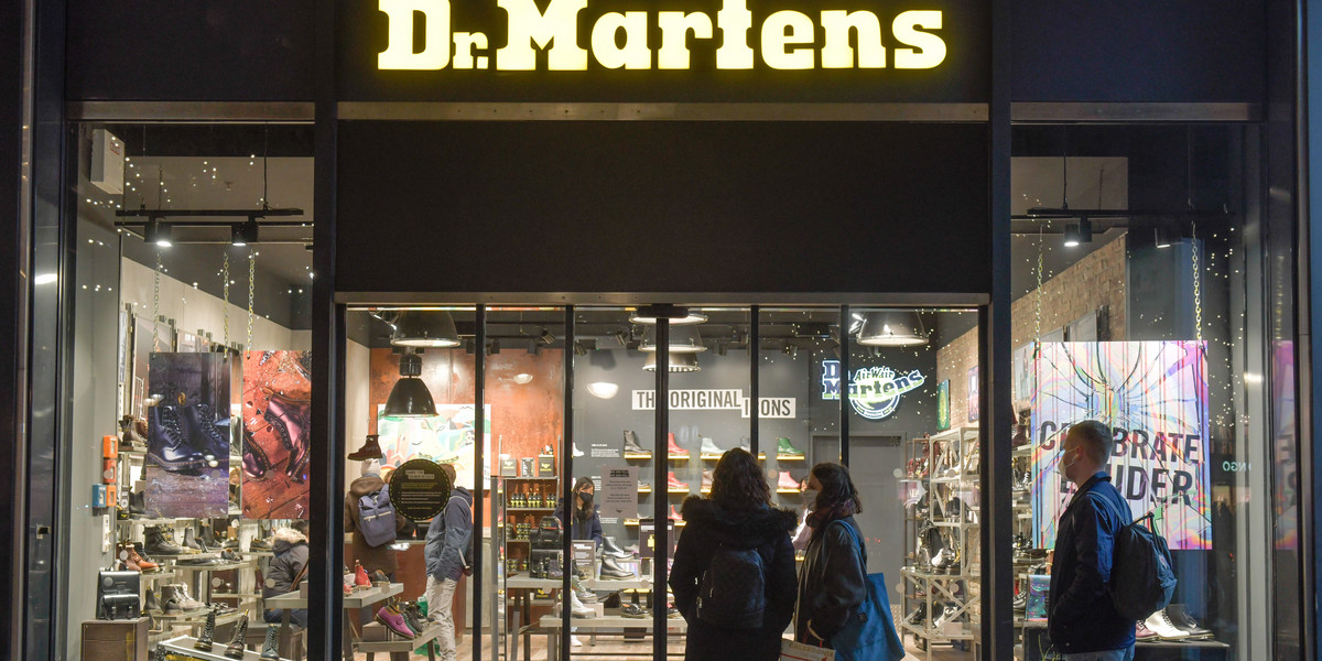 Dr Martens notuje rekordowe zyski. Kultowy producent przedstawił wyniki