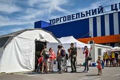 Ryzyko katastrofy jądrowej. Mieszkańcy Zaporoża dostają tabletki z jodem