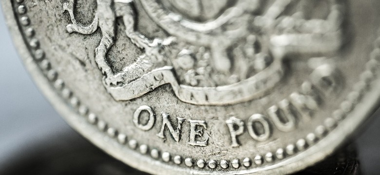 Wybili miliony pamiątkowych monet na brexit. Teraz muszą je przetopić