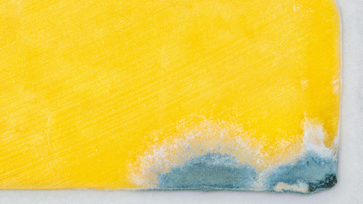 Czy można jeść ser żółty po odkrojeniu pleśni? Nowe wyniki badań