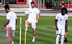 Robert Lewandowski wznowił treningi z Bayernem
