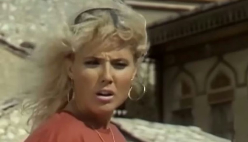 Lepa Brena