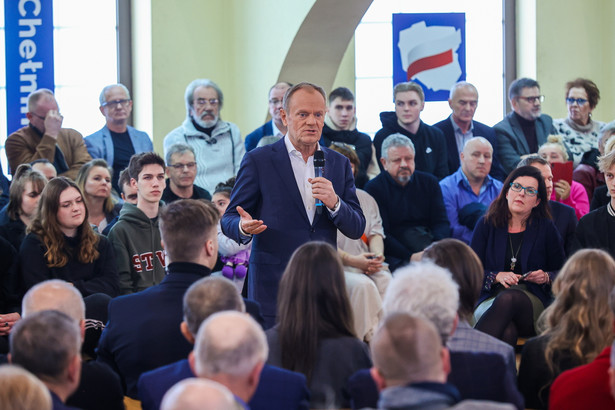 Przewodniczący Platformy Obywatelskiej Donald Tusk podczas spotkania z mieszkańcami Chełmna