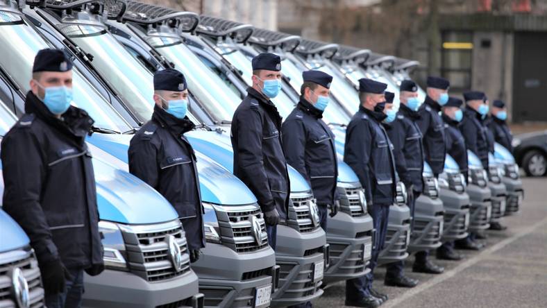 Volkswagen Crafter - nowy wypadowy radiowóz dla policji