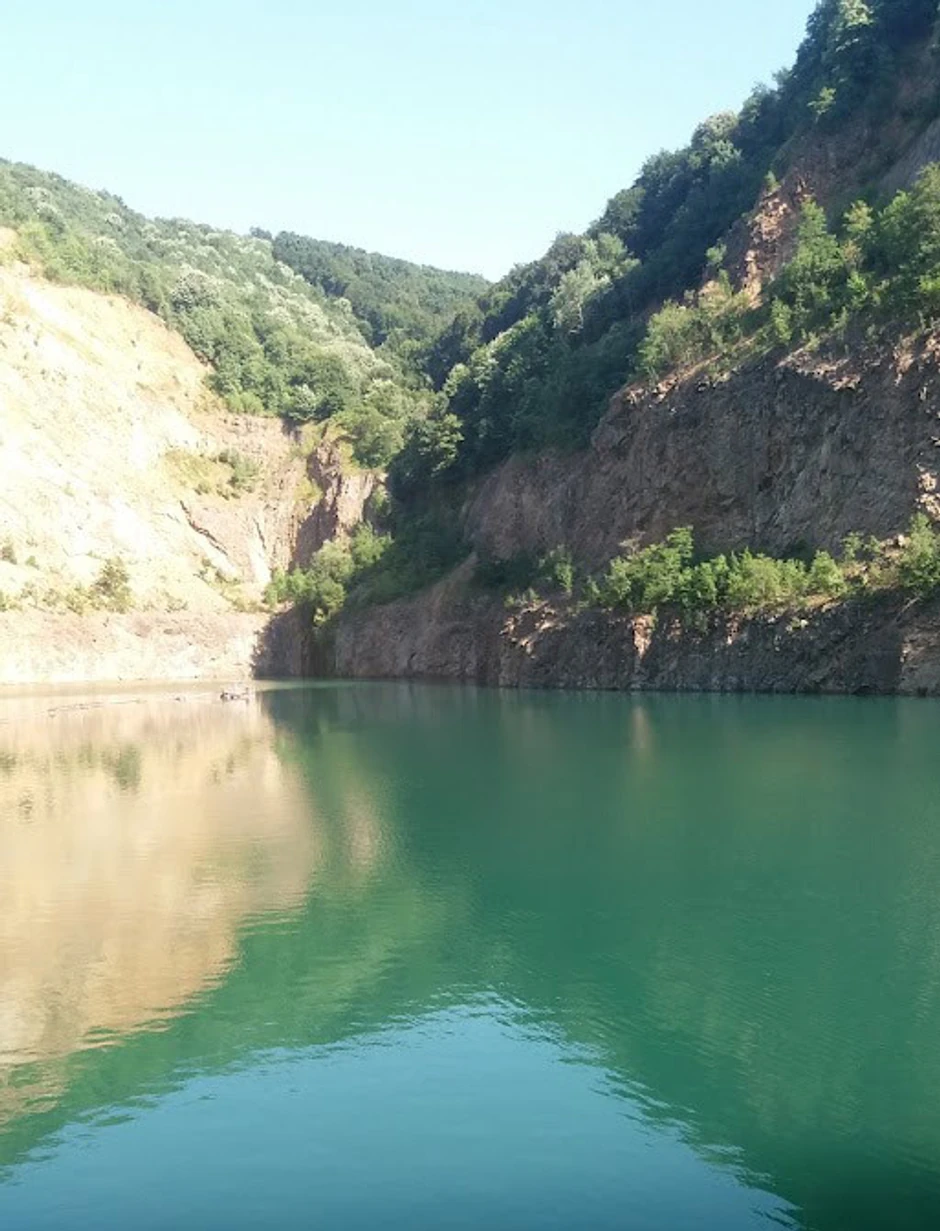 Ledinačko jezero