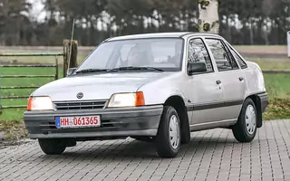 Niemiec nie płacze i sprzedaje, czyli nowy Opel Kadett za 17 tys. zł