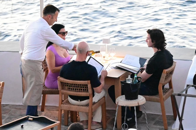 Džef Bezos sa verenicom na luksuznom odmoru