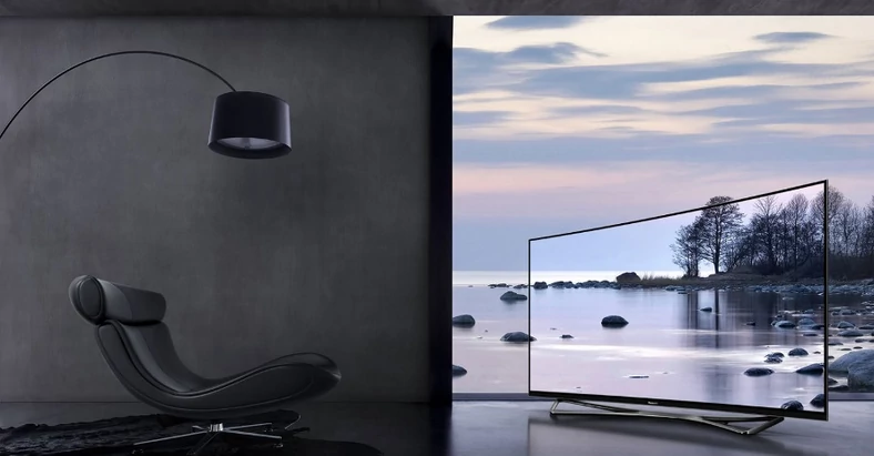 Konkurencyjny dla Samsung SUHD telewizor OLED Panasonica kosztuje 40 tysięcy złotych, ale wygląda oszałamiająco