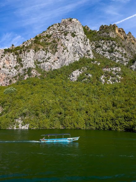 Jezioro Koman, Albania