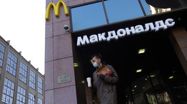 Lehet létezni nélkülük? - Így élnek az orosz fiatalok a háború miatt kivonuló cégek, mint a McDonalds, Netflix és Adidas nélkül
