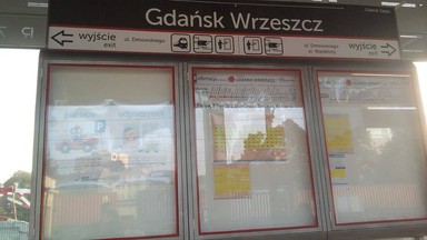 Gdzie Politechnika, a gdzie Zaspa? Zamieszanie z kierunkami na peronie SKM