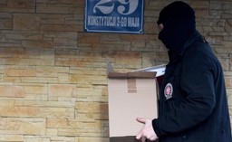 CBA zatrzymało cztery osoby podejrzewane o korupcję przy dostawach do KGHM