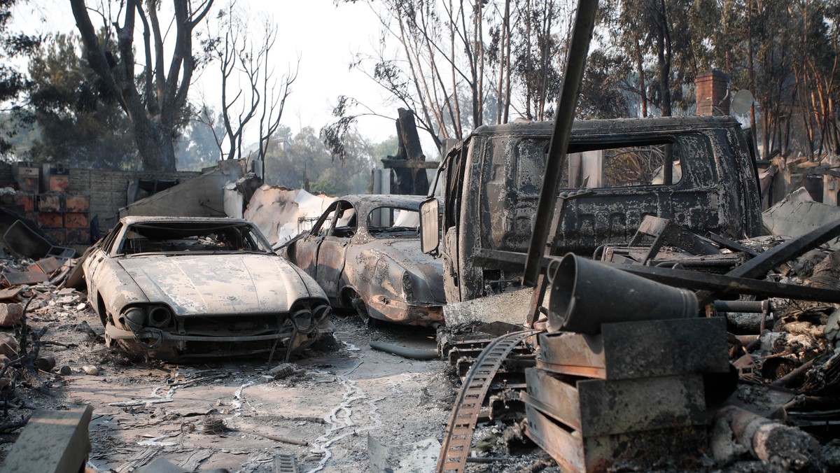 epa07156800 - USA CALIFORNIA WILDFIRE (Woolsey Fire)