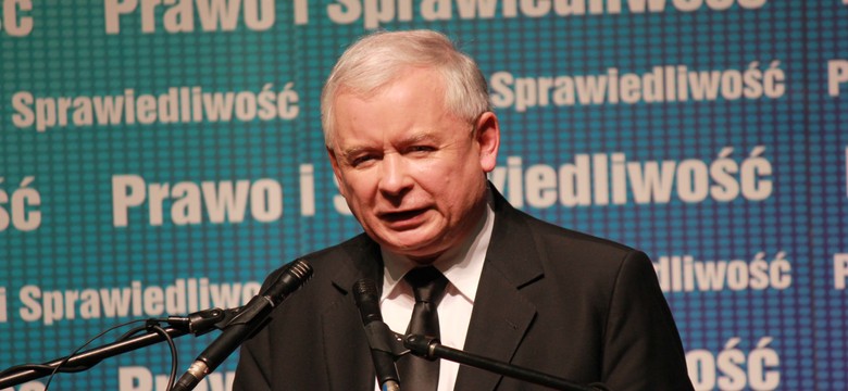 Kaczyński składa samokrytykę. Chodzi o referendum
