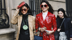 Najmodniejszy płaszcz na wiosnę 2025. Wyprze klasyczny trencz