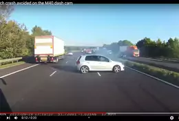 O mały włos od tragedii na autostradzie. Zatrzymał autobus na milimetry...