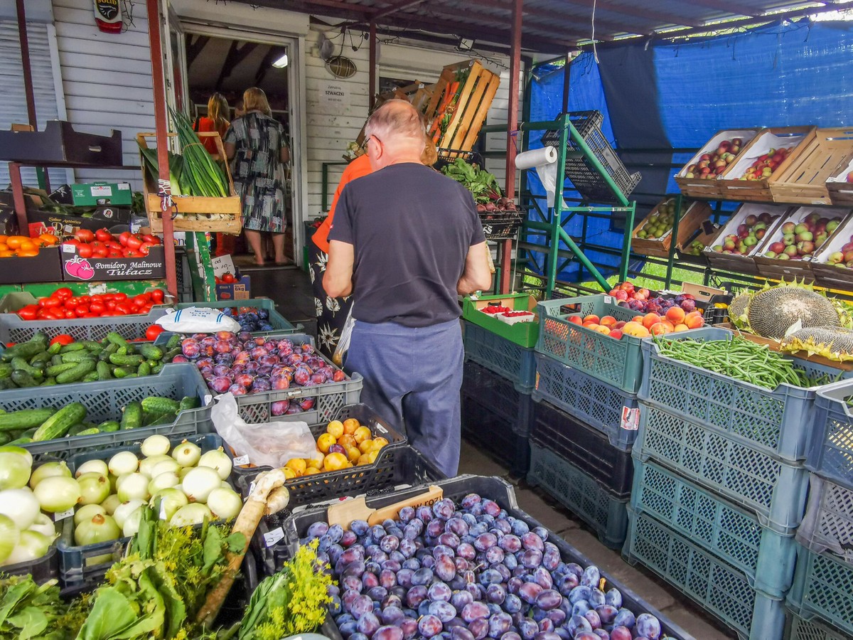 Zmiana nawyków u Polaków. Ruszyli do sklepów